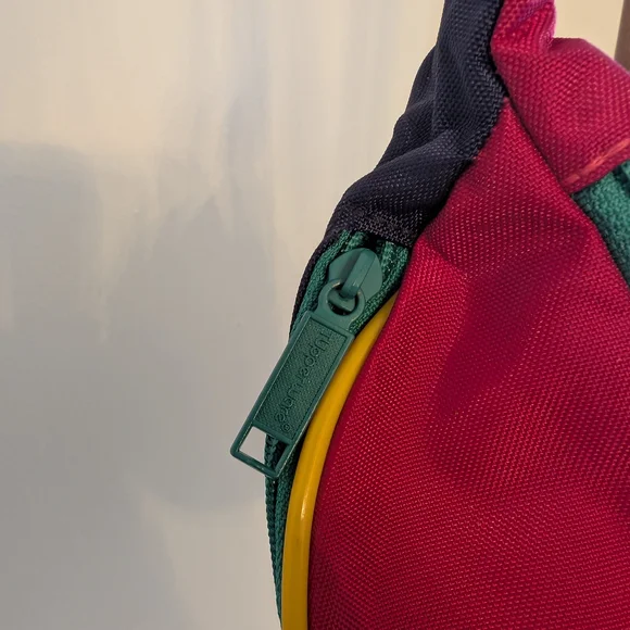 Colorful Multi-Compartment Bag - Picture 5 of 7